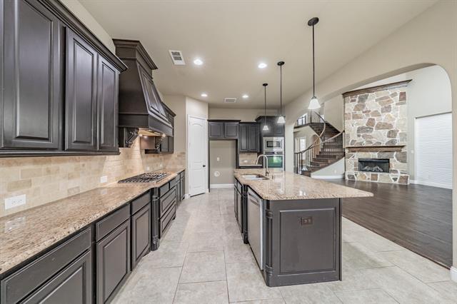 Building Photo - 1614 Chisholm Trail