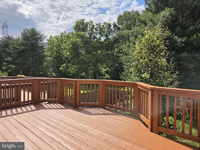 Building Photo - 4613 Ripley Manor Terrace