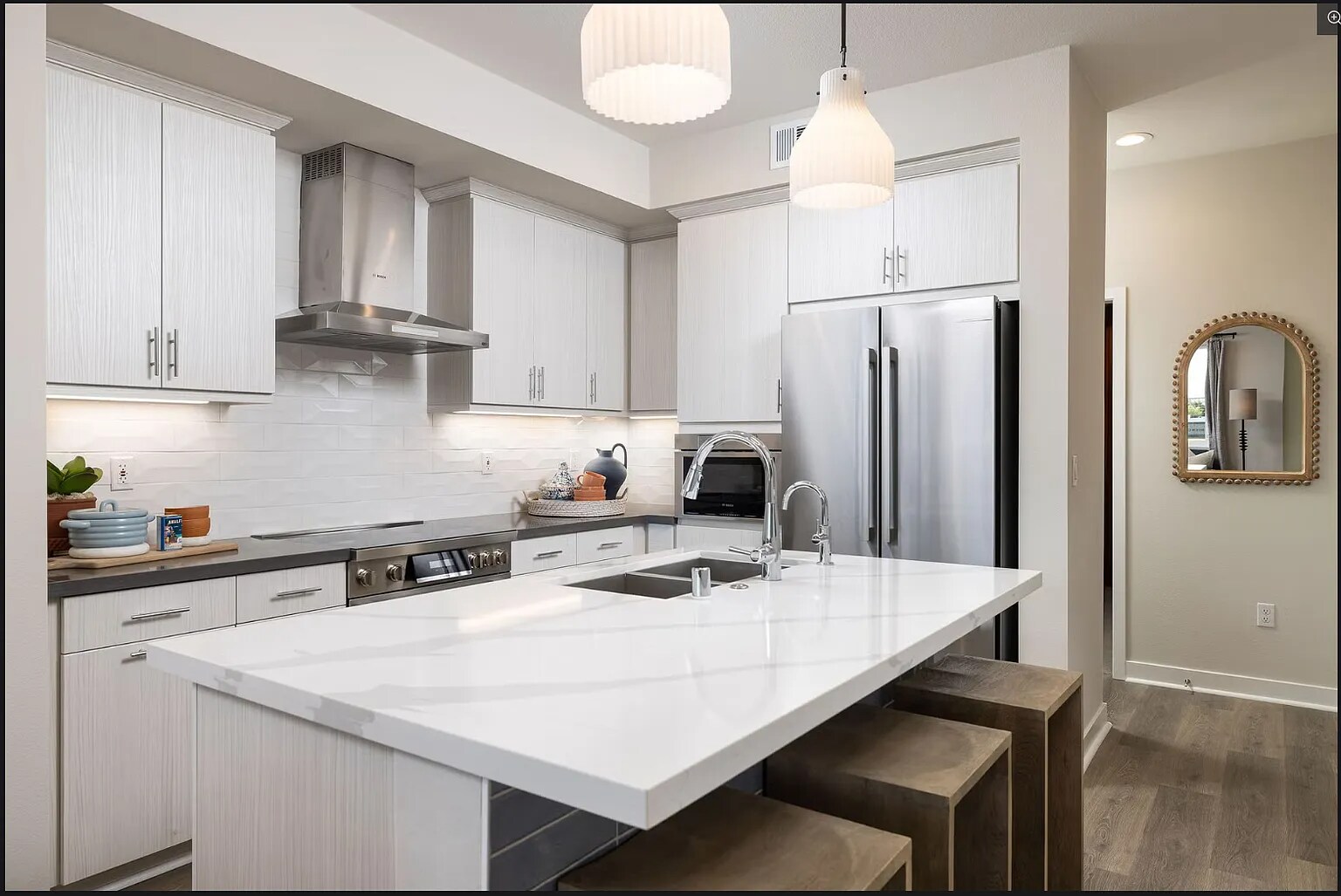 Building Photo - 111 N 1st Ave