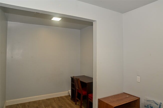 Building Photo - 5254 N Braeswood Blvd