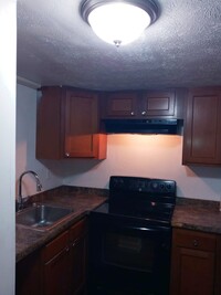 Building Photo - 3428 Cobbs Ferry Dr