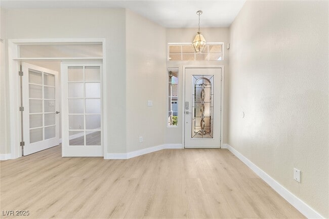 Building Photo - 1725 Pacific Breeze Dr