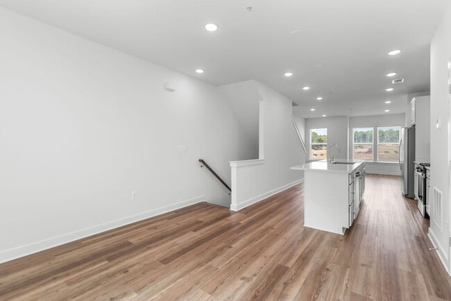 Building Photo - Rent – Brand New Townhome in the Watershed Community