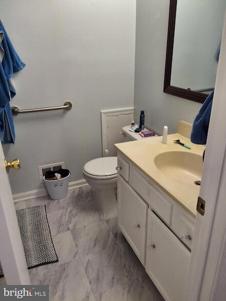 Building Photo - 19206 Esmond Terrace