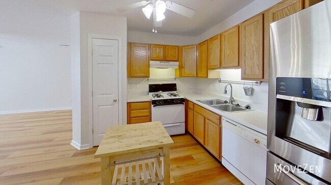 Building Photo - 2611 Ivory Run Way
