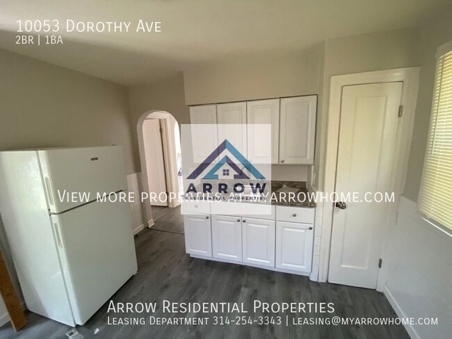 Building Photo - 10053 Dorothy Ave