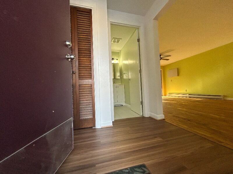 Building Photo - 24 Camp St