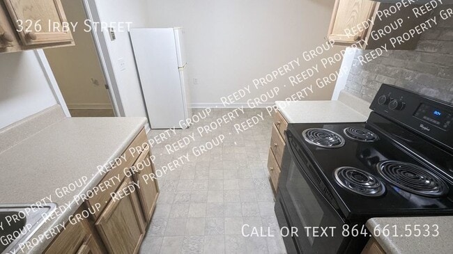 Building Photo - One Bedroom CLOSE TO DOWNTOWN WOODRUFF