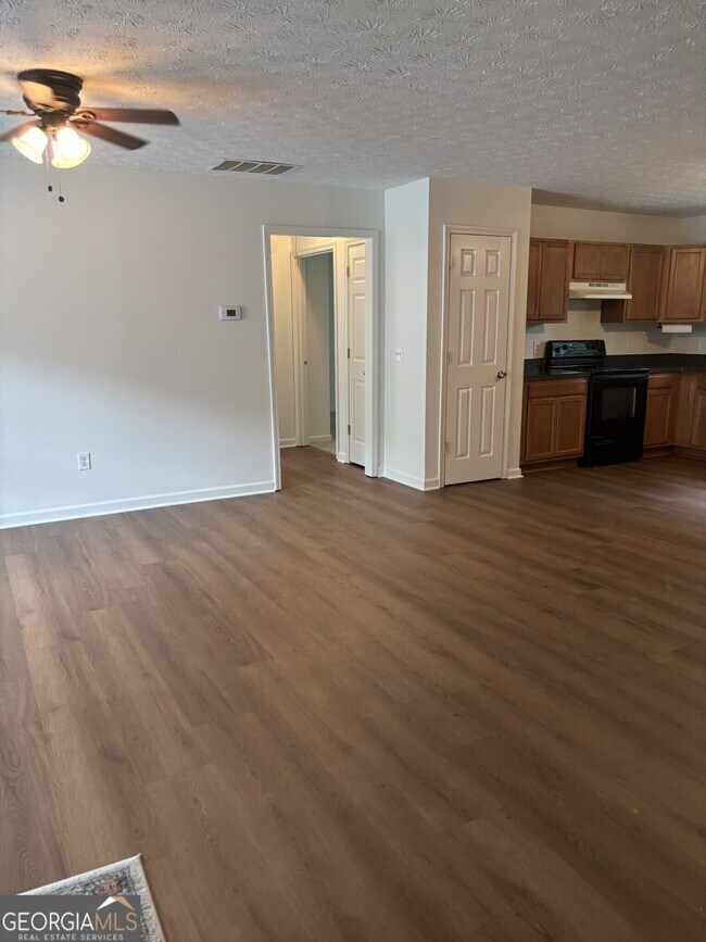 Building Photo - 1223 S Madison Ave