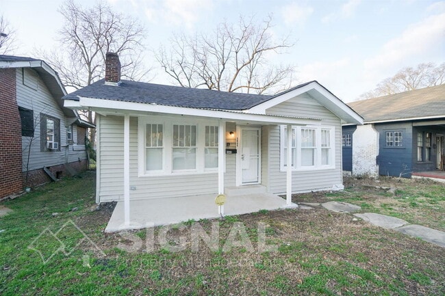 Building Photo - 3845 36th Ave N