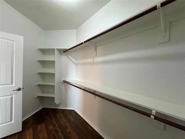 Building Photo - 9709 Straightaway Dr