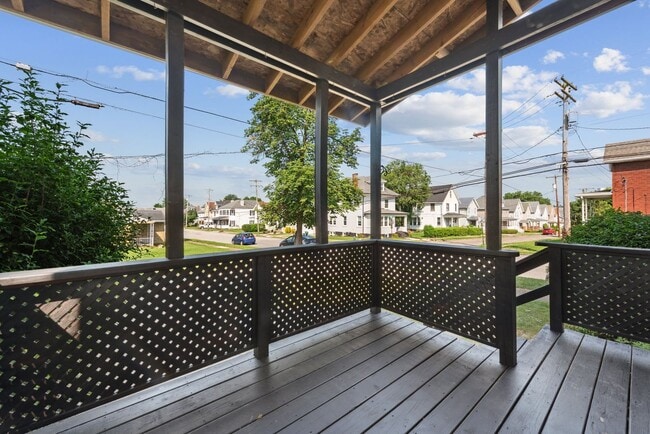 Building Photo - Stunning 2 Bedroom home in Greensburg available September 1!