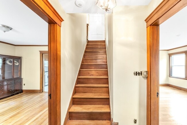 Building Photo - 55 Arborough Rd