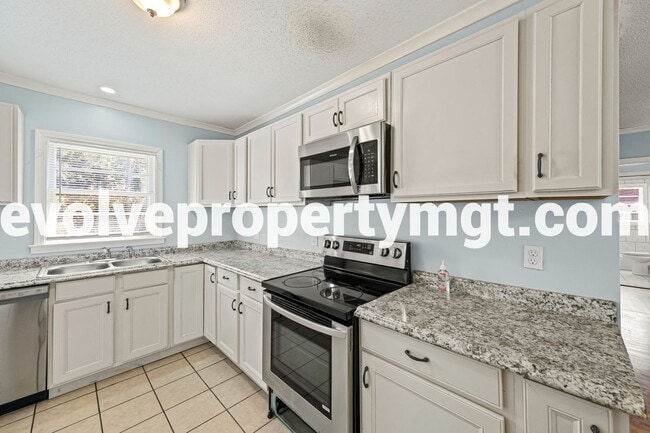 Building Photo - 4190 Alice Dr
