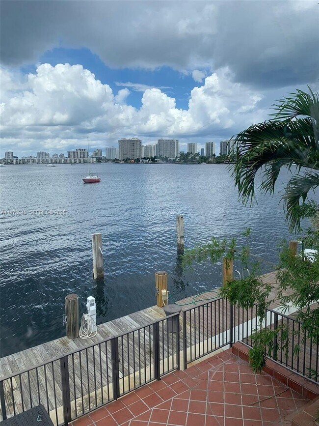 Building Photo - 2777 NE 165th Terrace