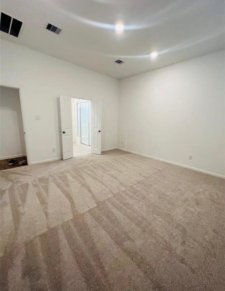 Building Photo - 27007 Aurora Gdn Ln