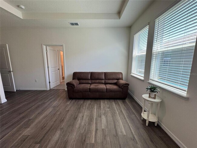 Building Photo - 3321 Arch Ave