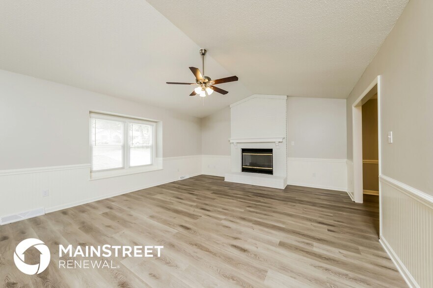 Building Photo - 1815 Rivertrace Point