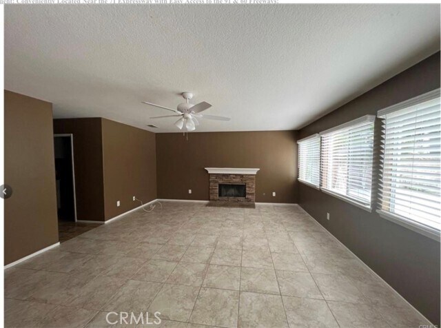 Building Photo - 16636 China Berry Ct