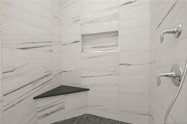 Building Photo - 2 Argento Ln