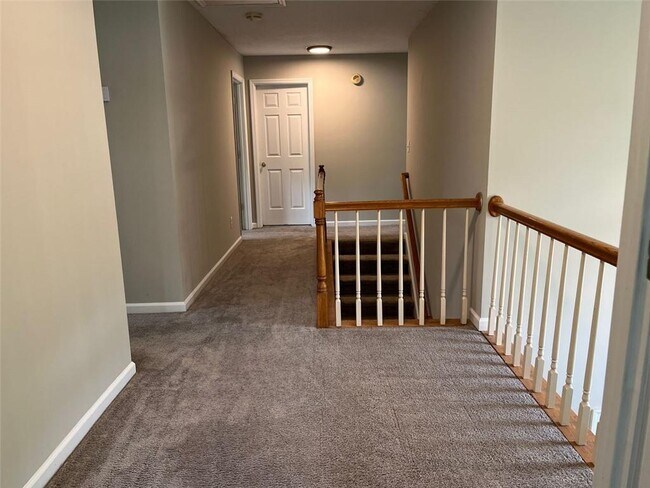 Building Photo - 1397 Wynford Gate