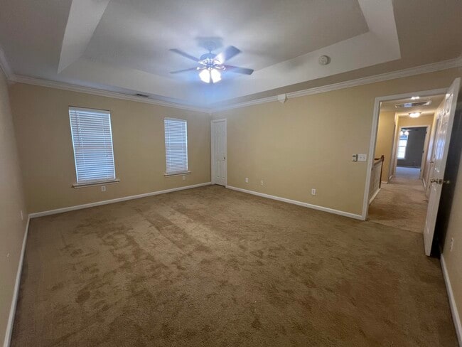 Building Photo - 565 Batty Way