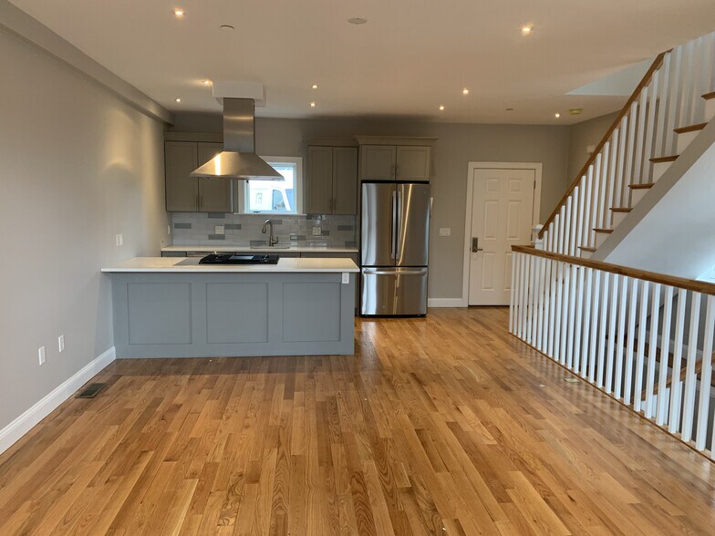 Building Photo - River Properties