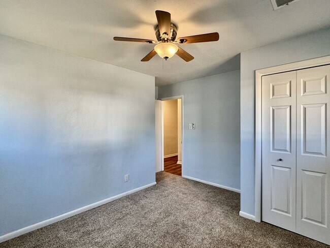 Building Photo - READY 08-26-25!! 3-Bedroom Ranch W/Fenced ...