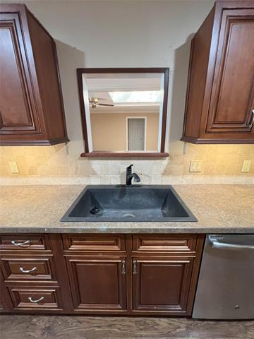 Building Photo - 201 Shelmar Dr