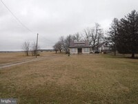 Building Photo - 10051 Dupont Blvd