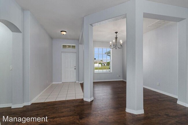 Building Photo - 3 br, 2 bath House - 622 NW 27th Street