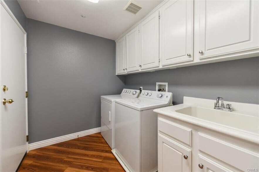 Laundry room - 32 Taquitz