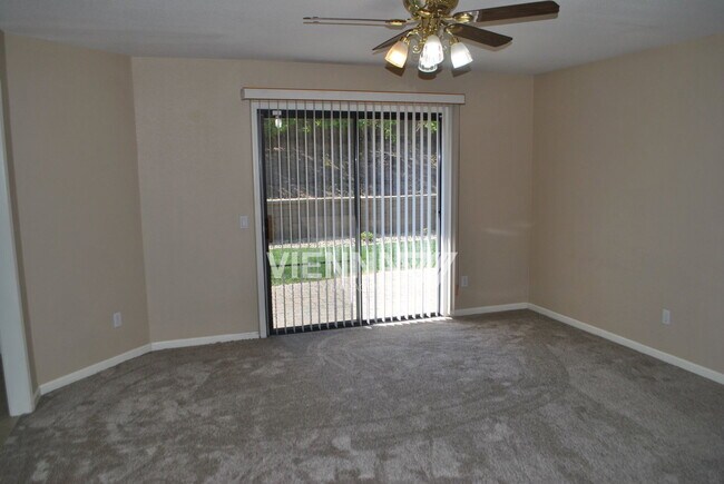 Building Photo - 5325 Thunder Ridge Cir