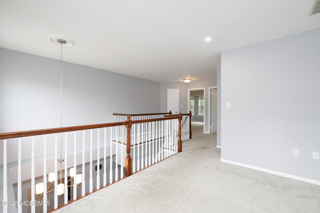 Building Photo - 75 Mckinley Dr