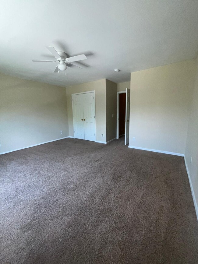 Building Photo - 4909 Cedarbrook Ln SW