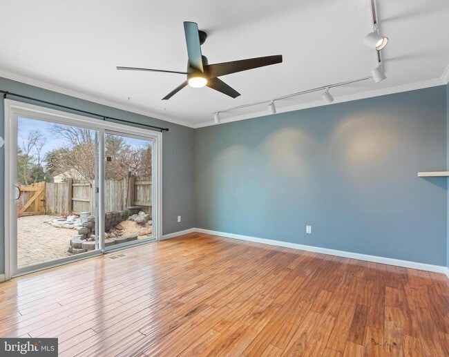 Building Photo - 19327 Frenchton Pl