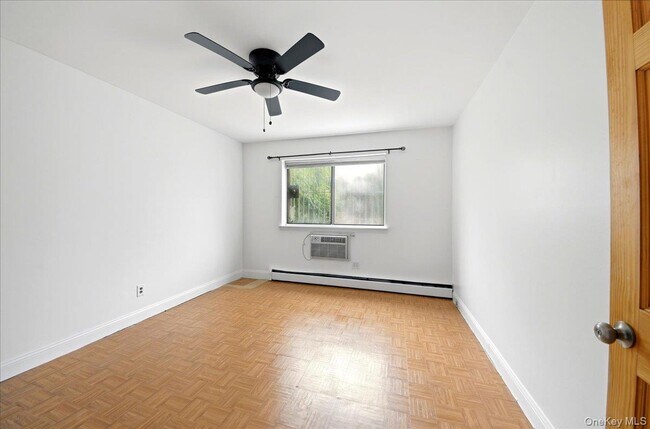 Building Photo - 2975 Edson Ave