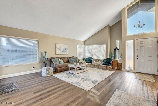 Building Photo - 4762 Torrence Dr