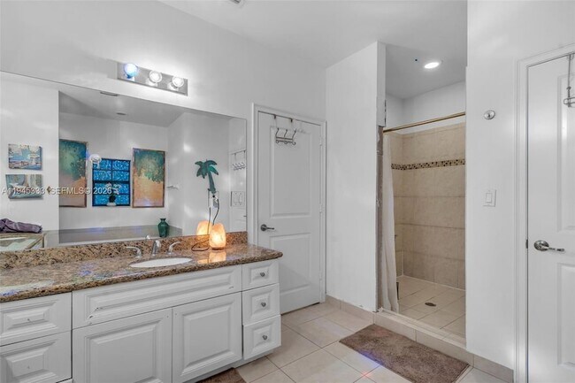 Building Photo - 4419 Hidden Harbour Terrace