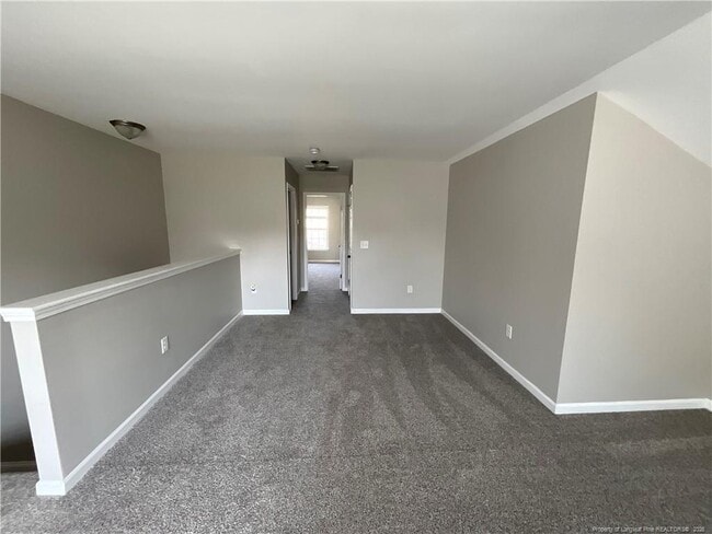 Building Photo - 52 Noble Ct