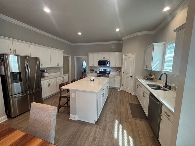 Building Photo - 17096 Avocet Dr