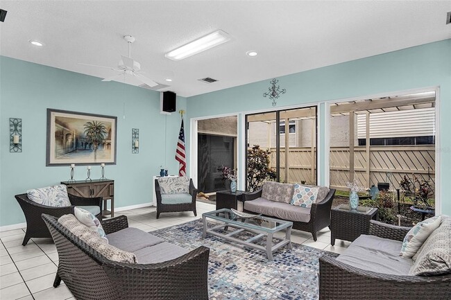 Building Photo - 656 Windrush Bay Dr