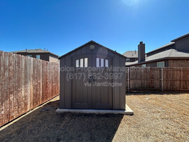 Building Photo - 15736 Barton Ridge Dr