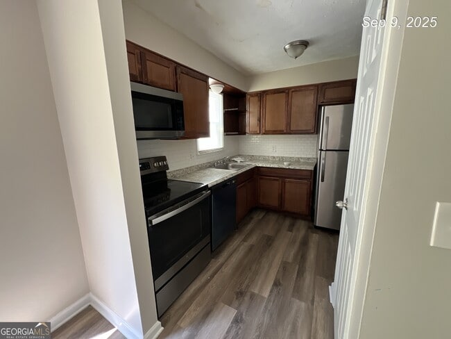 Building Photo - 78 Mt Moriah Rd