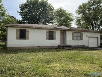 Building Photo - 1908 Catchings Dr NW