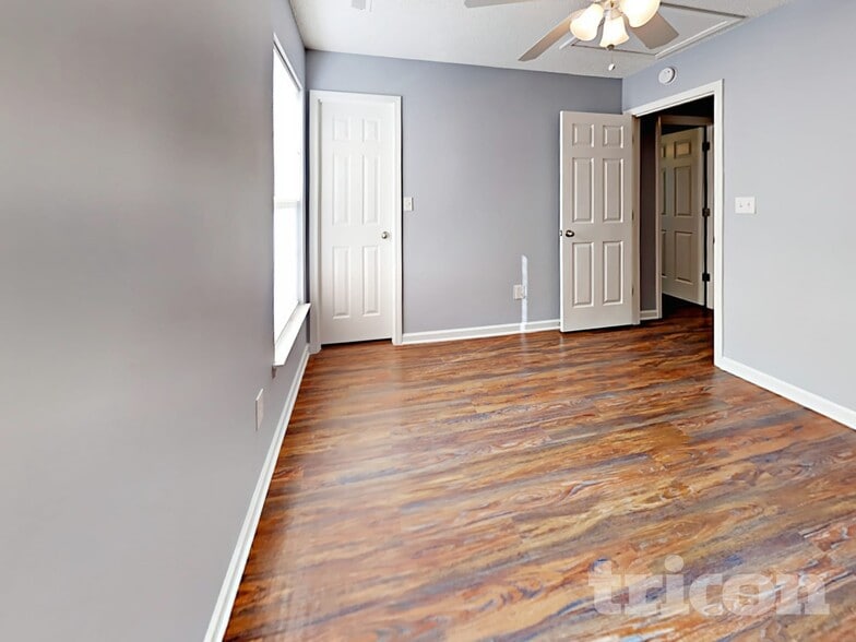 Building Photo - 1096 Chapel Creek Rd