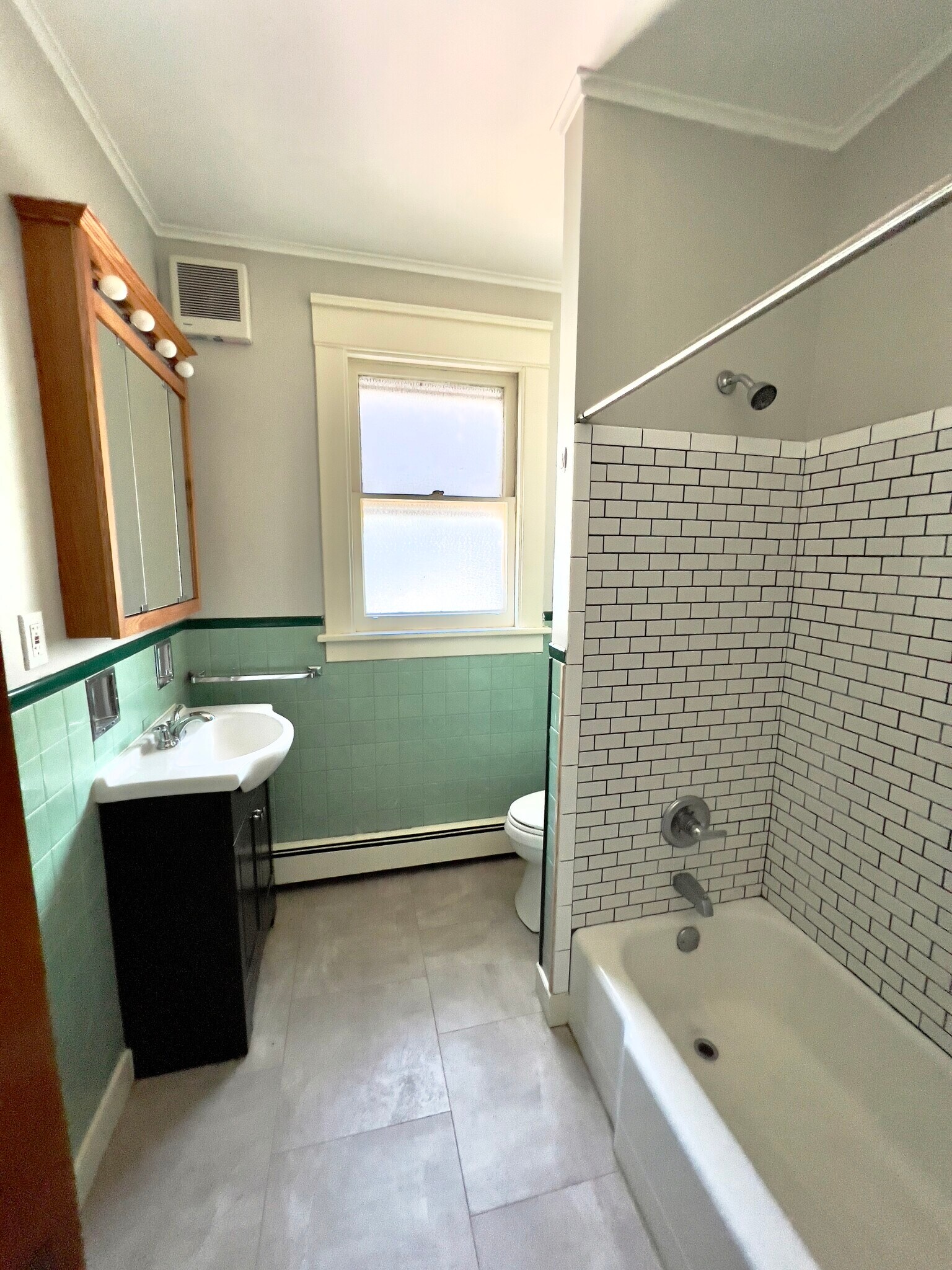 Building Photo - 2338 16th St