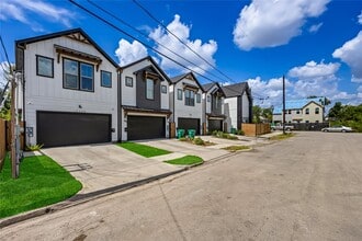 Building Photo - 1508 Ryon St