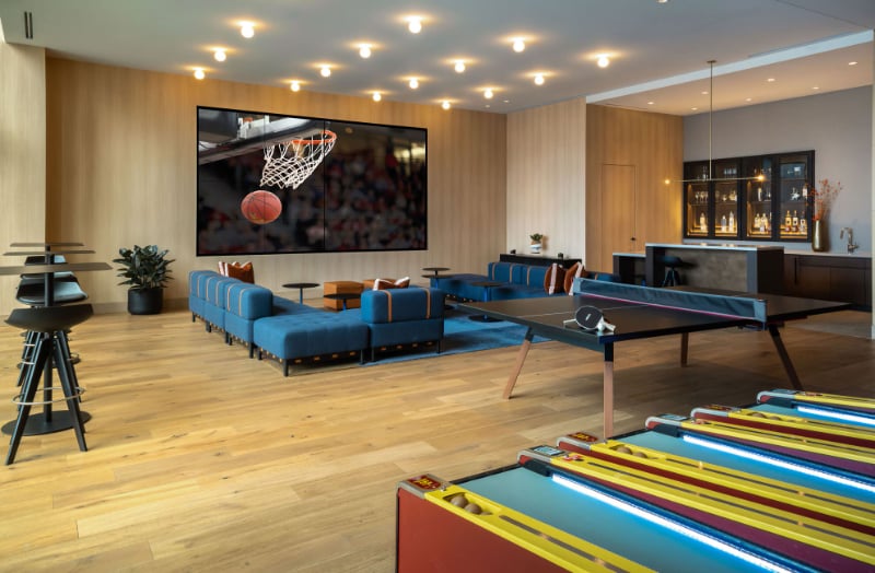 Building Photo - 101 E Roosevelt Rd