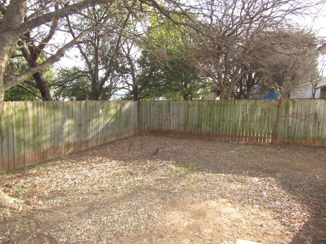 Building Photo - 9309 Kempler Dr